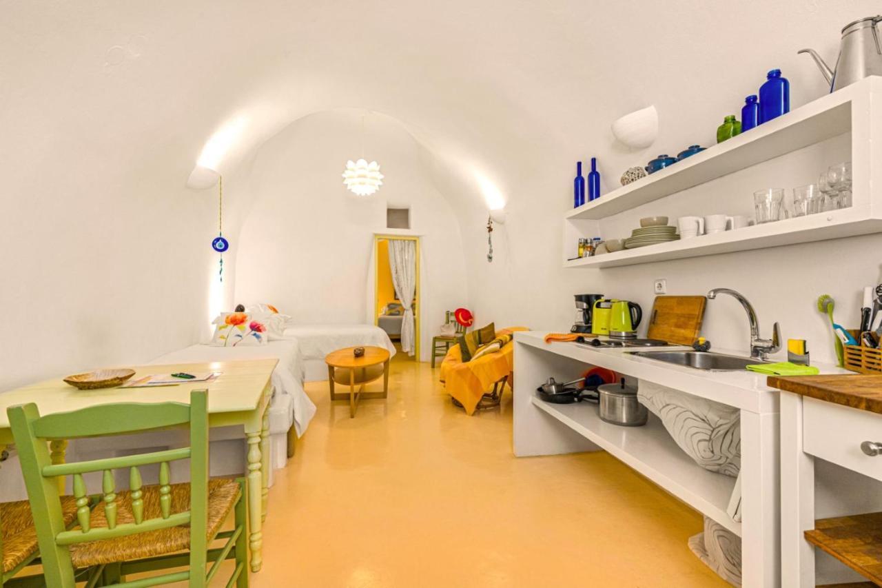 Sensyo Caves Lägenhet Firostefani Exteriör bild