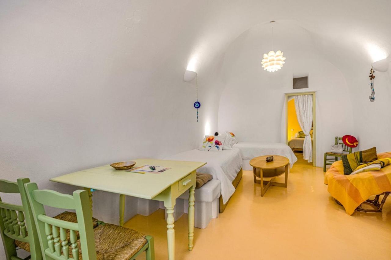 Sensyo Caves Lägenhet Firostefani Exteriör bild